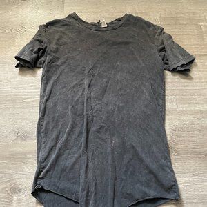 Mens long fit short sleeve shirt